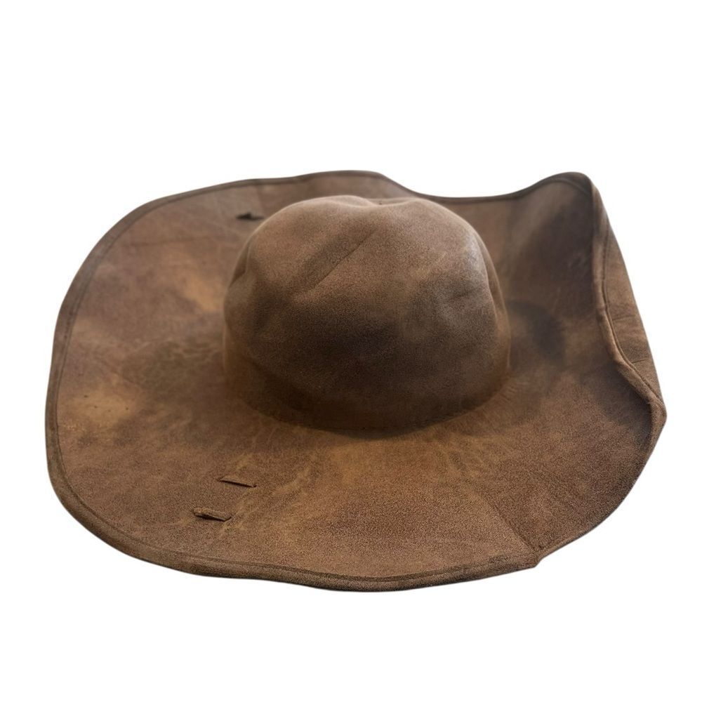 Disney Pirates of the Caribbean Dead Men Tell No Tales Kids Brown Pirate Hat